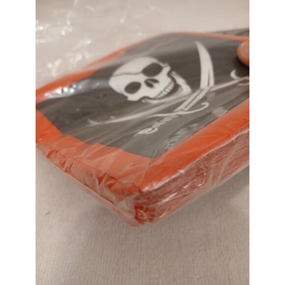Pirate Skull Paper Napkins 16 Pck Party Scary Halloween Lunch Dinner Funny New - Picture 3 of 5